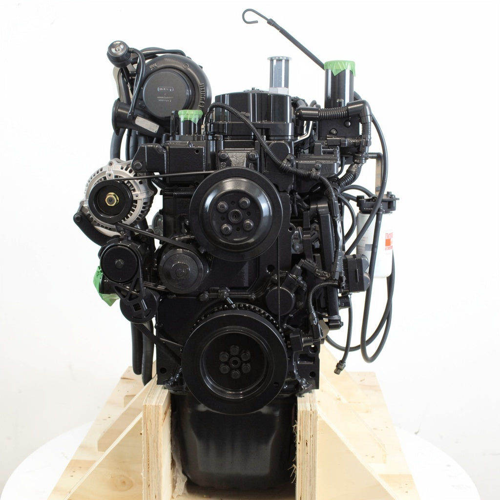 Komatsu SAA6D107E-2 Engine Assembly - New OEM Build