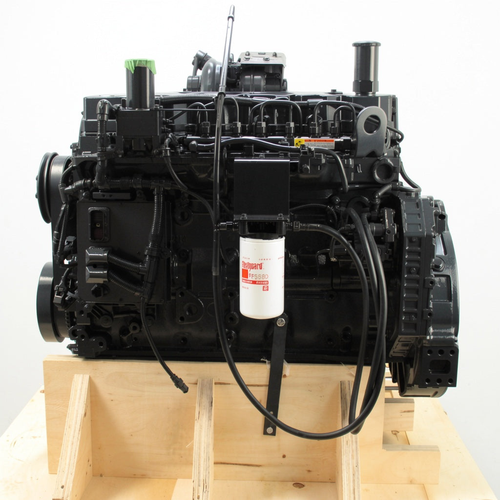 Komatsu SAA6D107E-2 Engine Assembly - New OEM Build