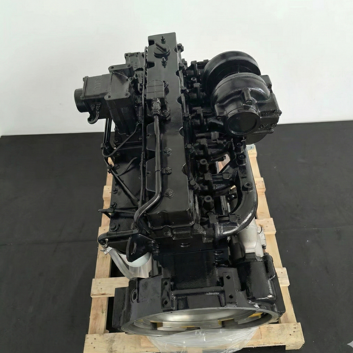 Komatsu SAA6D114E-2 Engine Assembly - Remanufactured